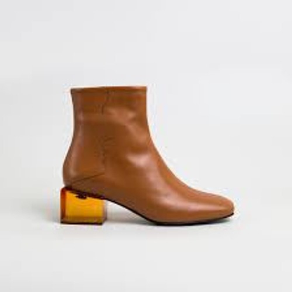 Unreal Fields Camel Tan Leather Amber Block Heel Boots SZ 8 Minimalist Scandi
